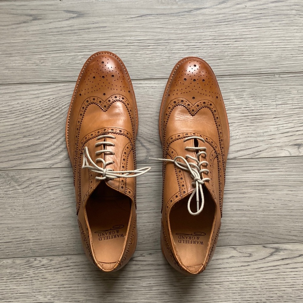 Men's Warfield and Grand oxfords in great conditon
